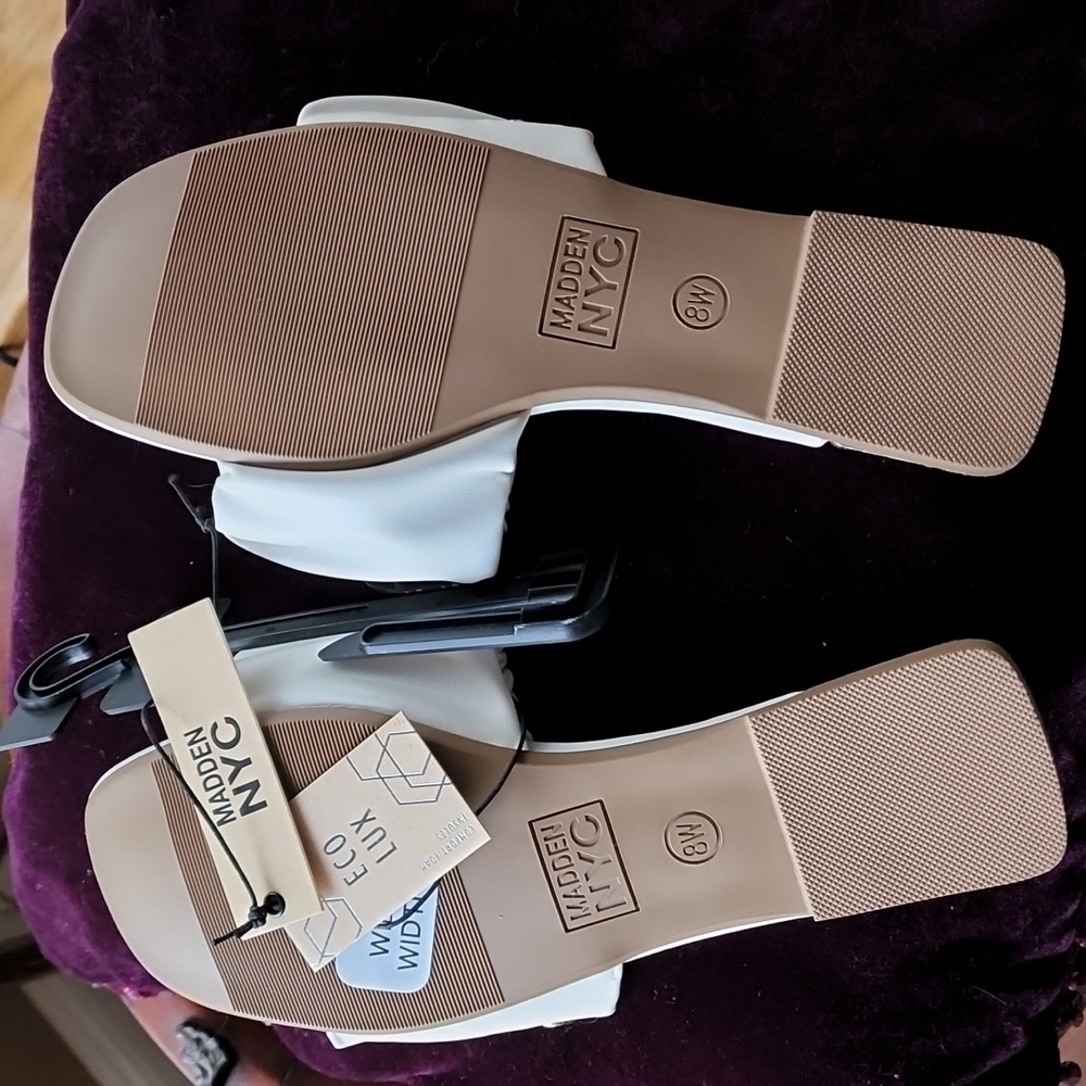 MADDEN NYC RUCHED SANDAL - Picture 7 of 7